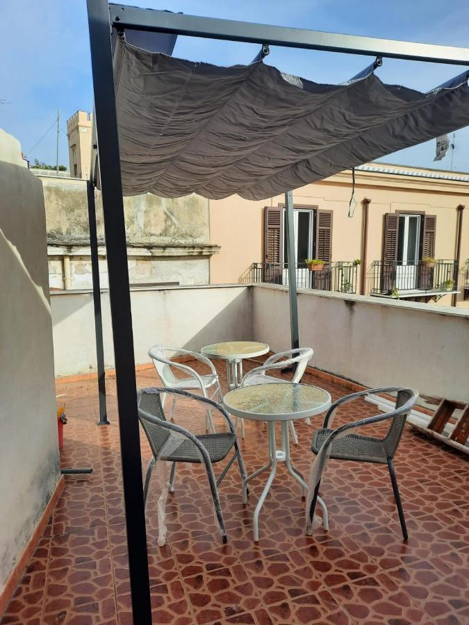 Hotel La Terrazza Sul Vicolo à Palerme Extérieur photo